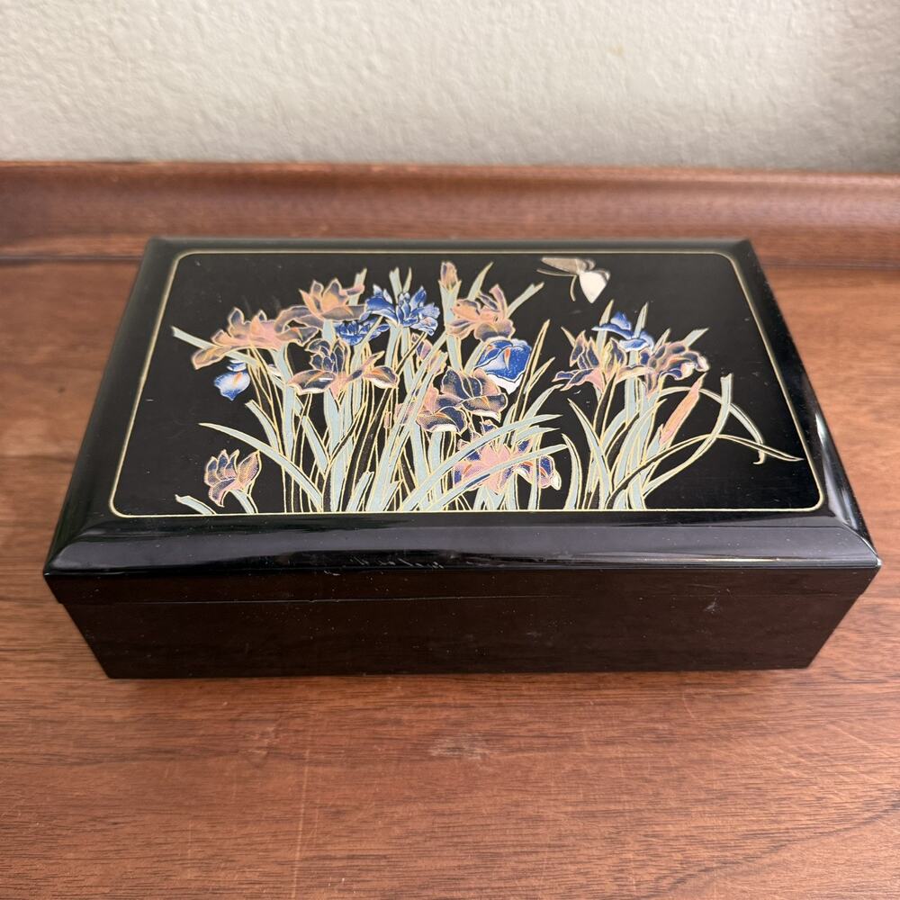 Vtg Black Lacquer Otagiri Music Jewelry Trinket Box Floral Japan